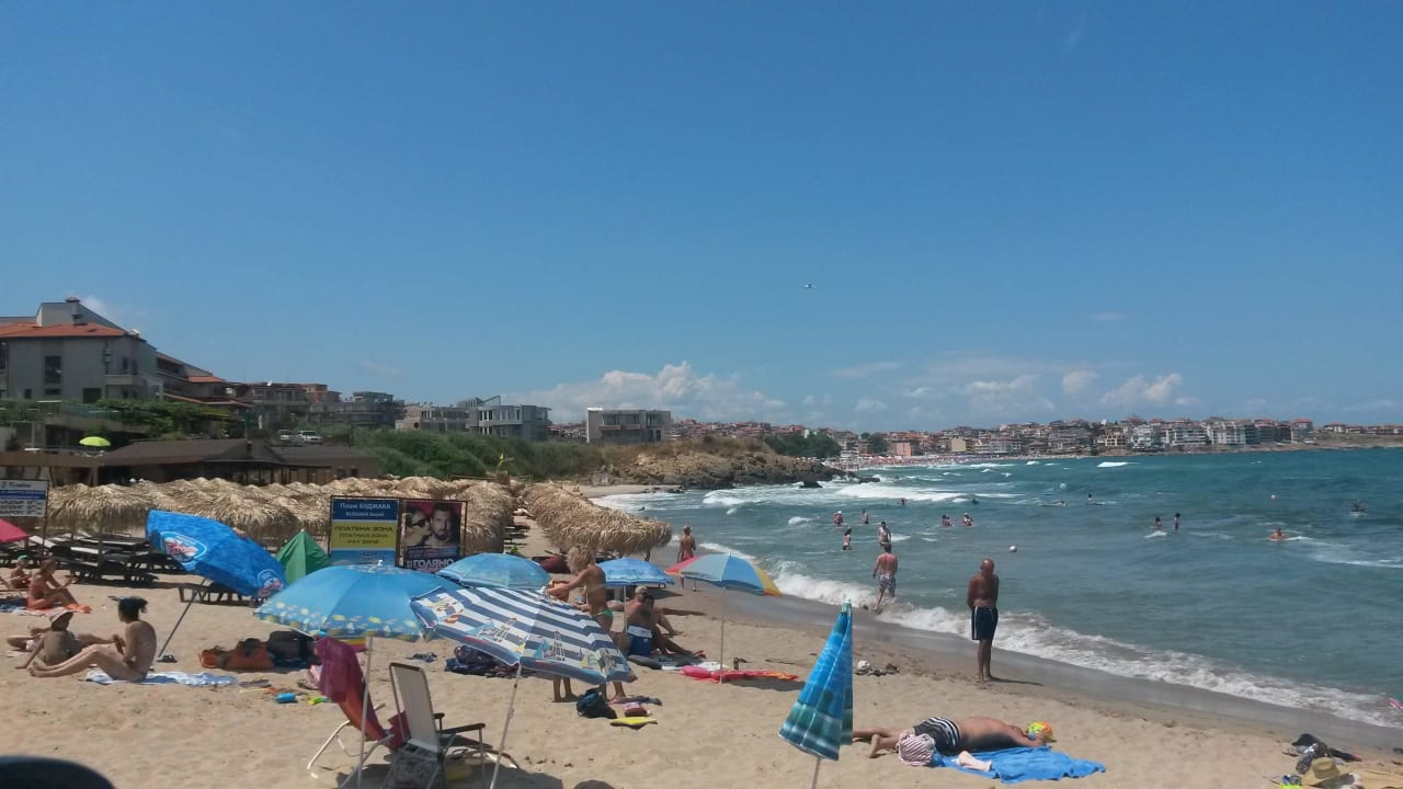 Der kleine, aber feine Strandabschnitt beim Hotel Hotel Relax