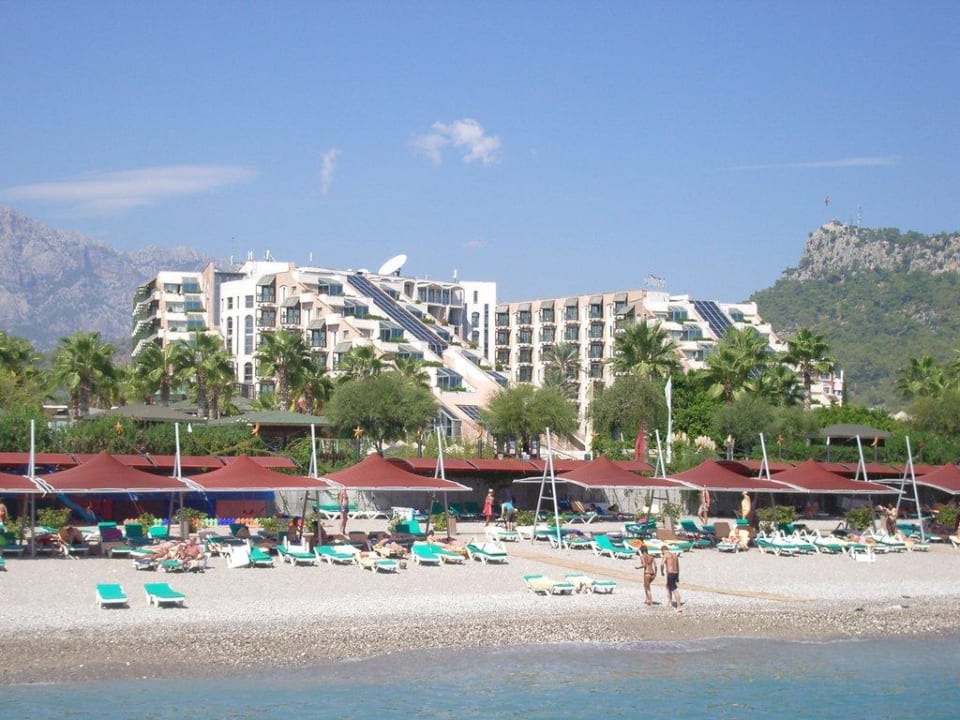 Hotelanlage vom Boot aus Limak Limra Hotel & Resort