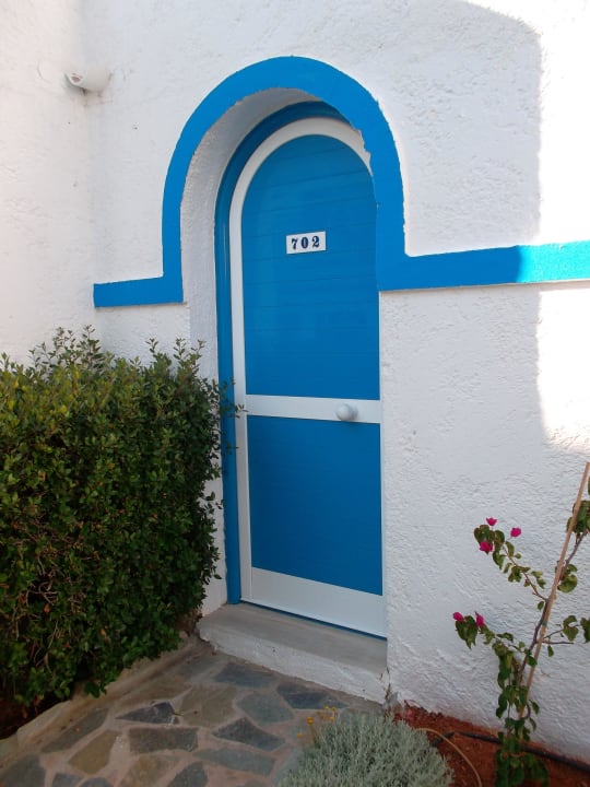 Türe zum Zimmer Mitsis Selection Rinela