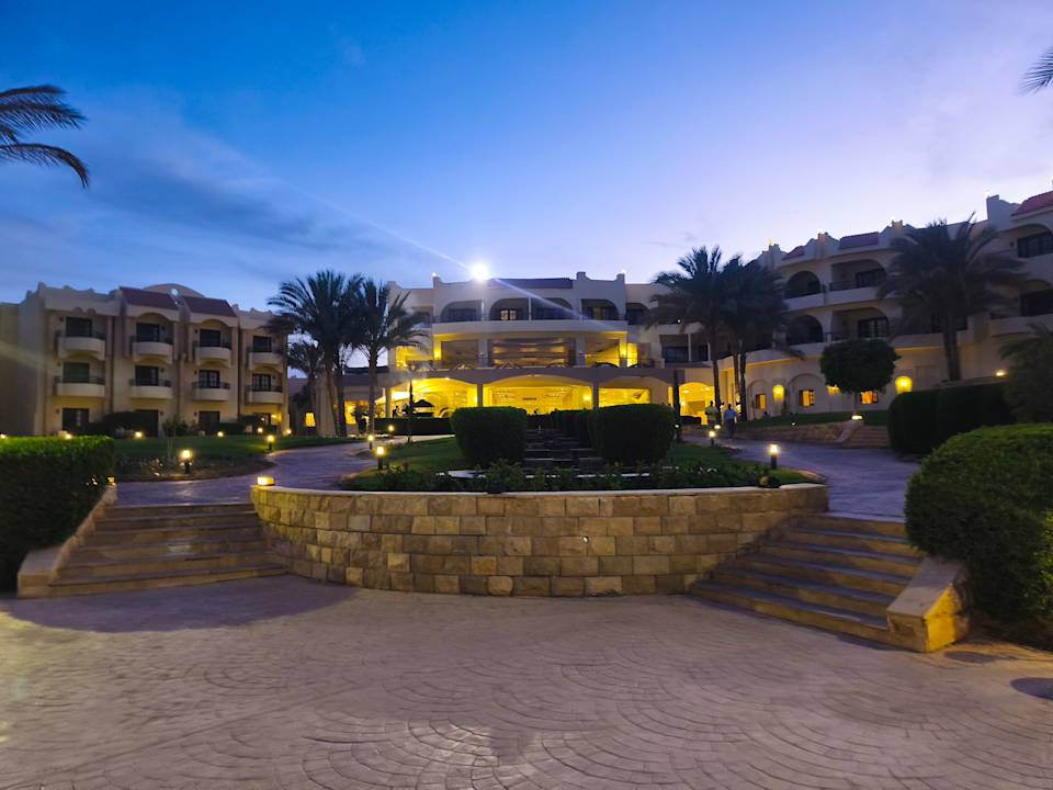 Außenansicht Coral Hills Resorts & SPA