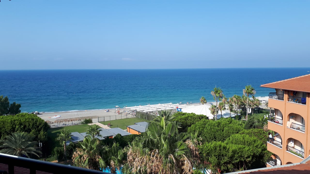 Ausblick Club Turtas Beach Hotel