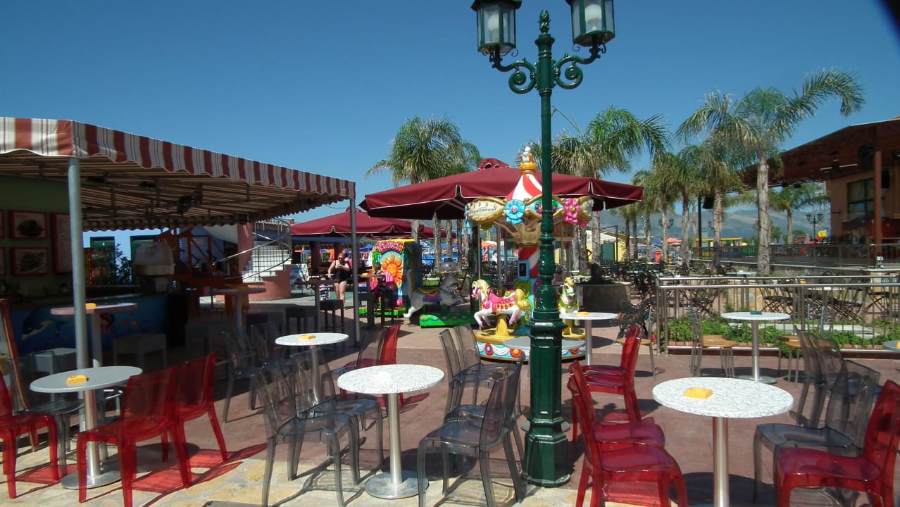 Przy aquaparku Caretta Beach Resort & WaterPark