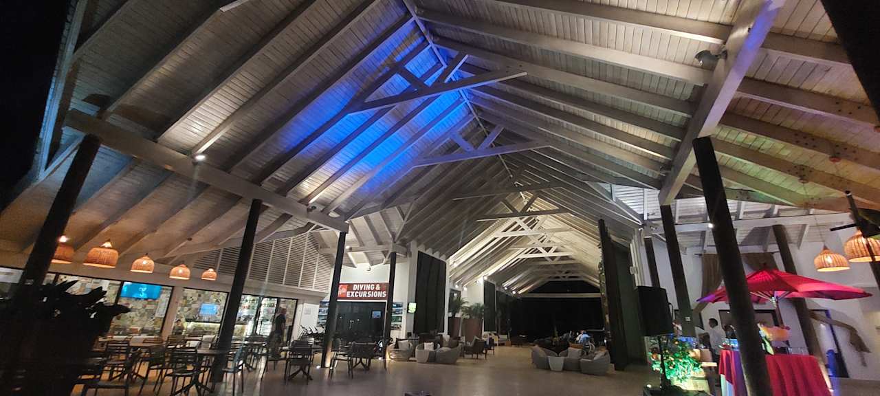 Lobby Viva V Samana by Wyndham – Adults Only