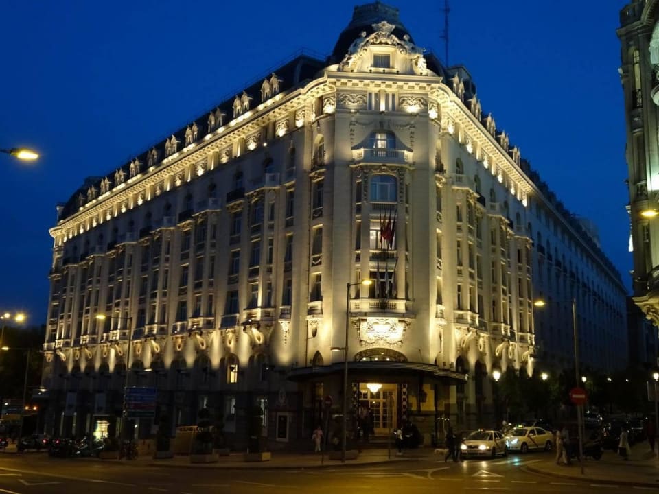 Evening view The Westin Palace, Madrid