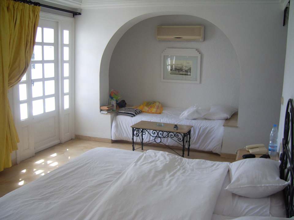 Großes und freundliches Zimmer Alassio Hotel and Thalasso