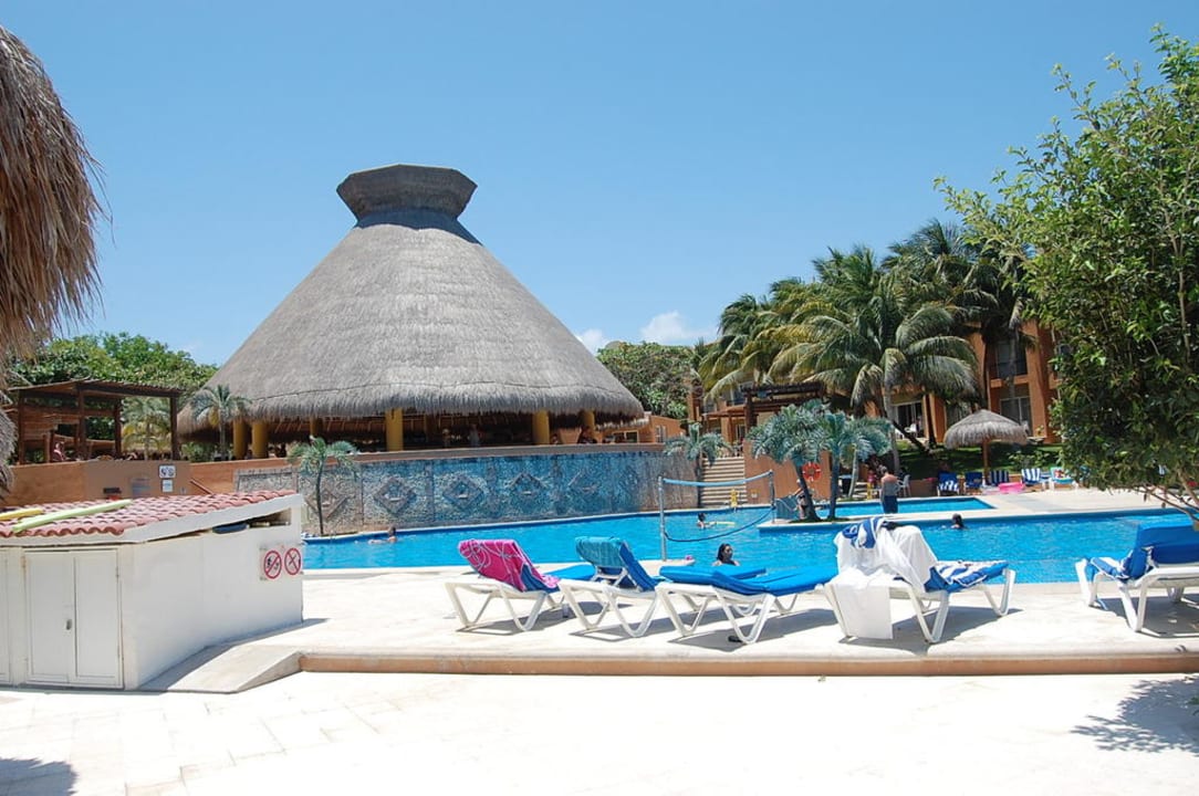 Pool Viva Azteca by Wyndham - All Inclusive Resort