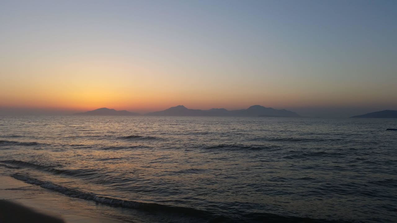 Sonnenuntergang Caravia Beach Hotel