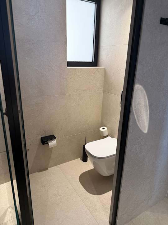 Zimmer Oros Luxury Beach Resort