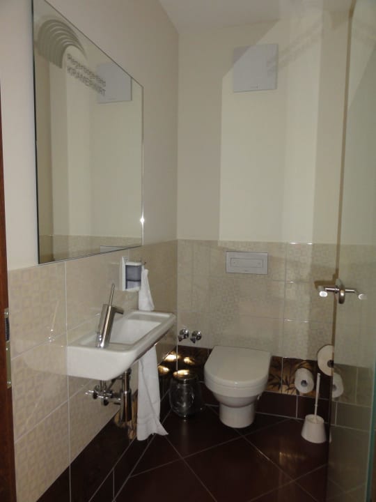 Toilette Hotel Regenbogenland Zum Kramerwirt