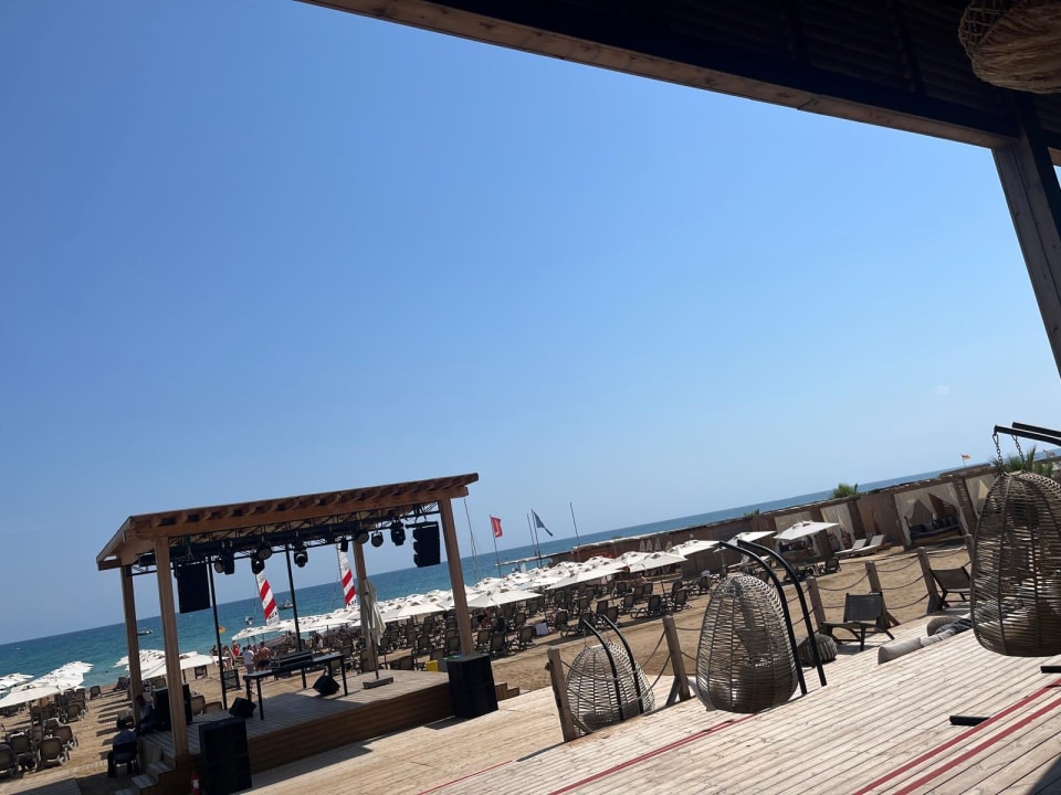 Pool Jacaranda Luxury Resort