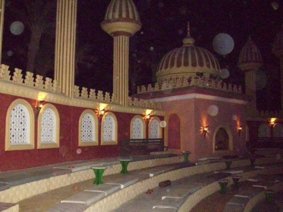 Theater Pickalbatros Alf Leila Wa Leila Resort - Neverland Hurghada