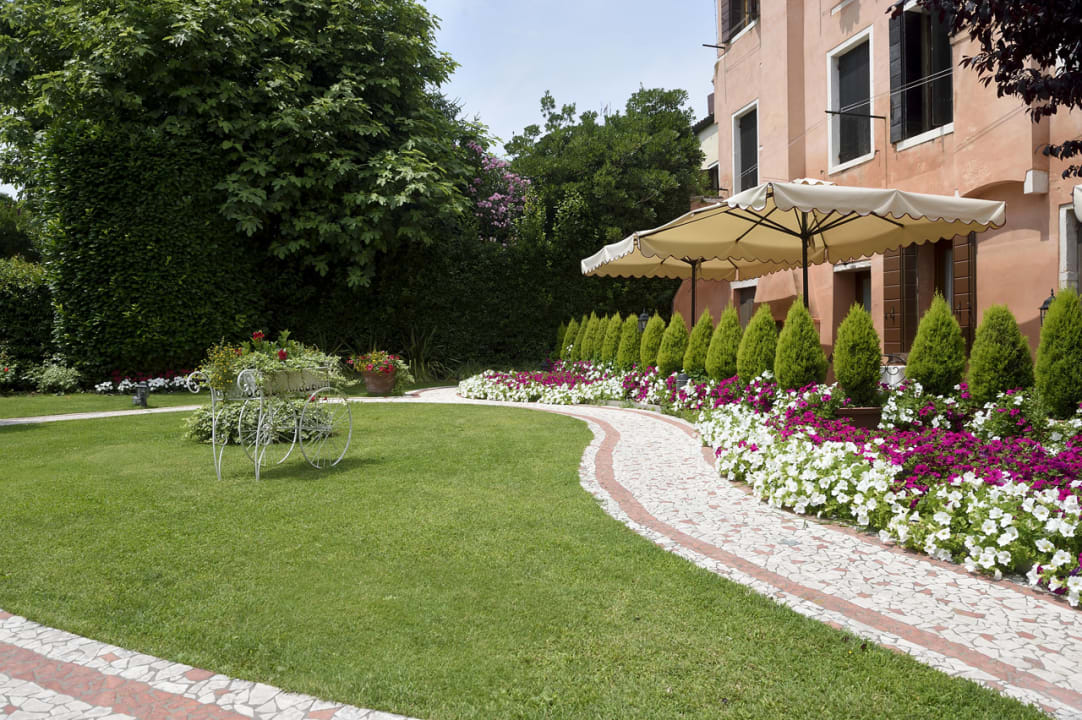 Gartenanlage Hotel Olimpia Venice, BW Signature Collection