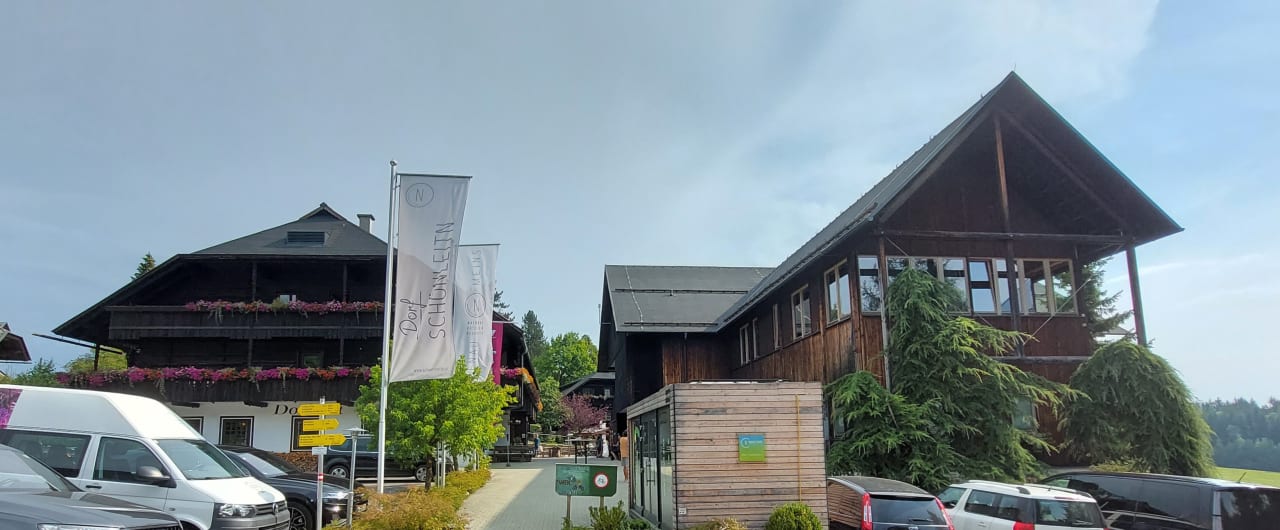 Außenansicht Naturel Hoteldorf Schönleitn