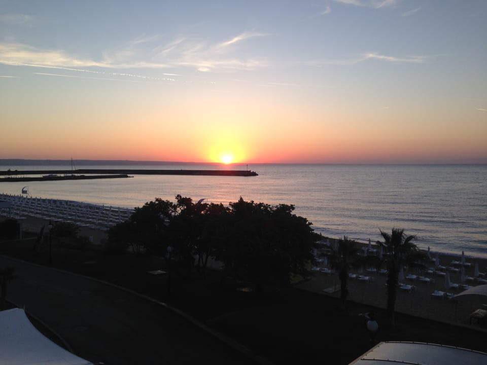 Sonnenaufgang vom Balkon Sentido Marea