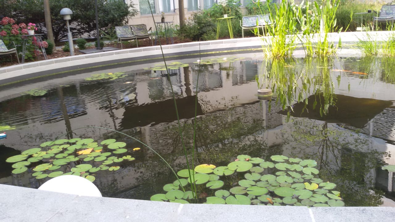 Gartenanlage Vienna House Easy by Wyndham Leipzig