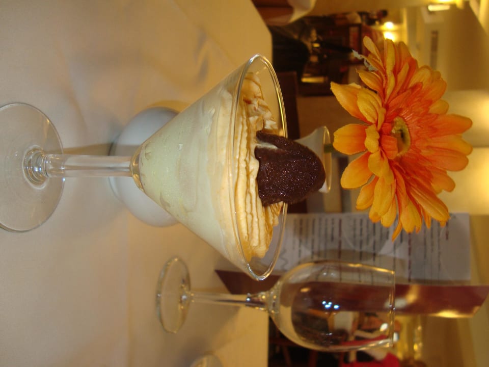 Dessert R2 Lago Playa Park