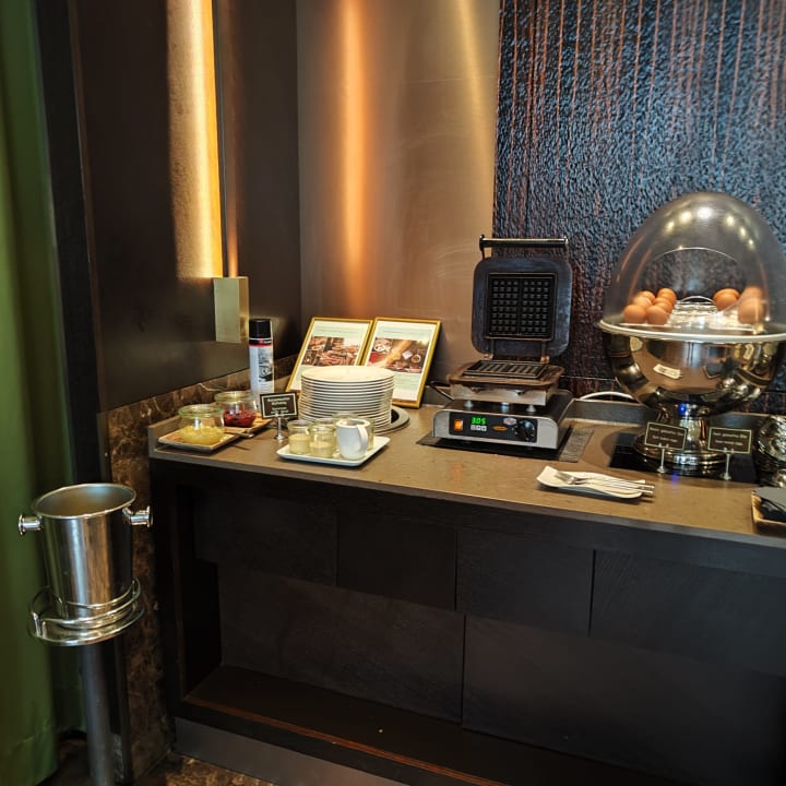 Gastro Gewandhaus Dresden, Autograph Collection