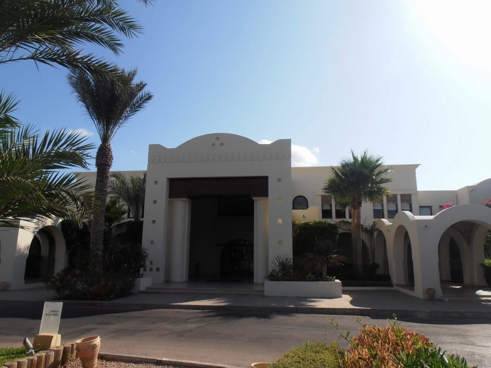 Hoteleingang Sentido Djerba Beach