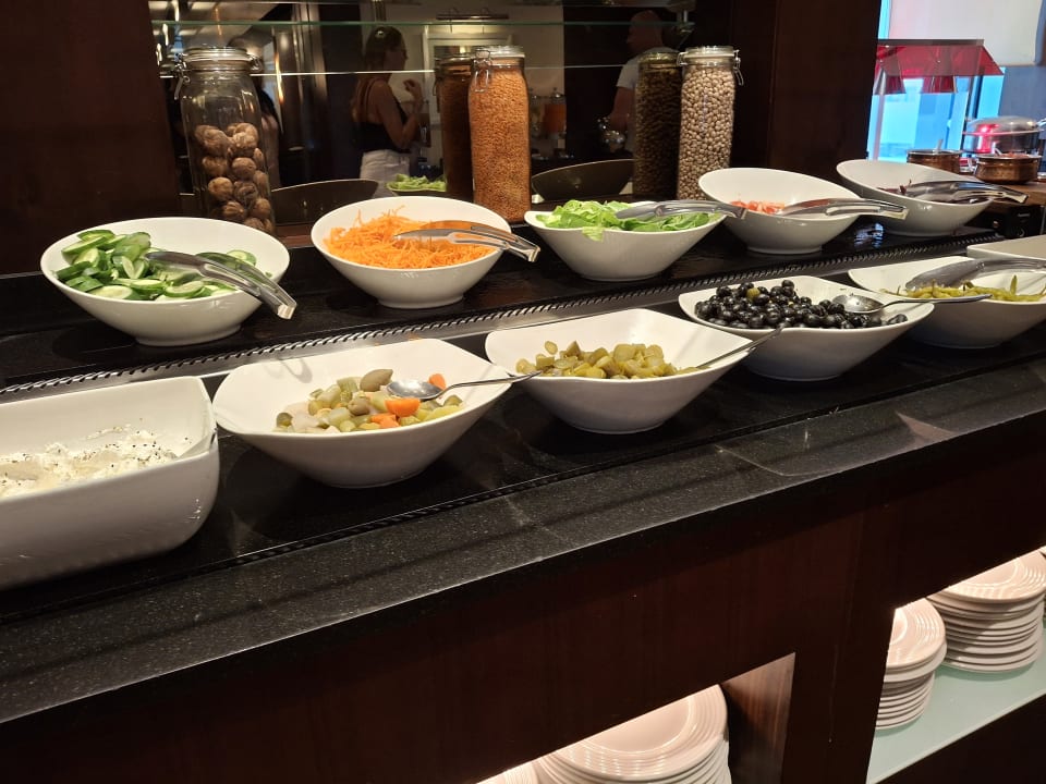 Gastro Rose Rayhaan by Rotana