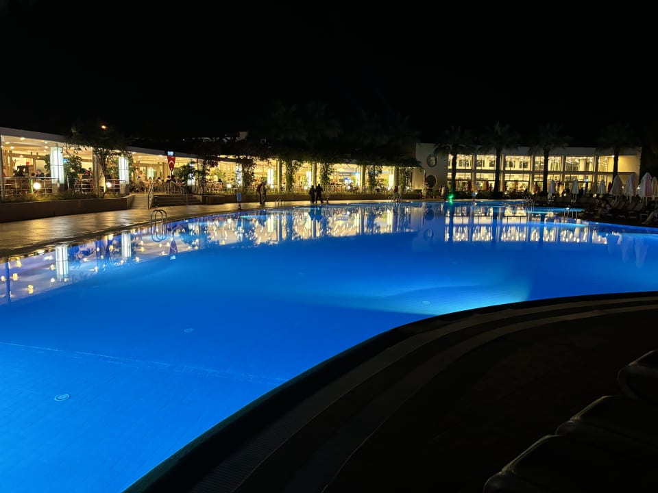 Pool VONRESORT Golden Beach