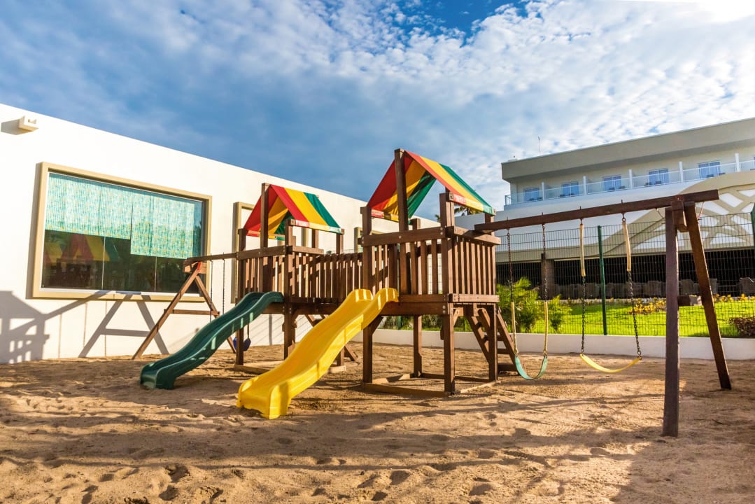 Sport & Freizeit Hotel Riu Emerald Bay