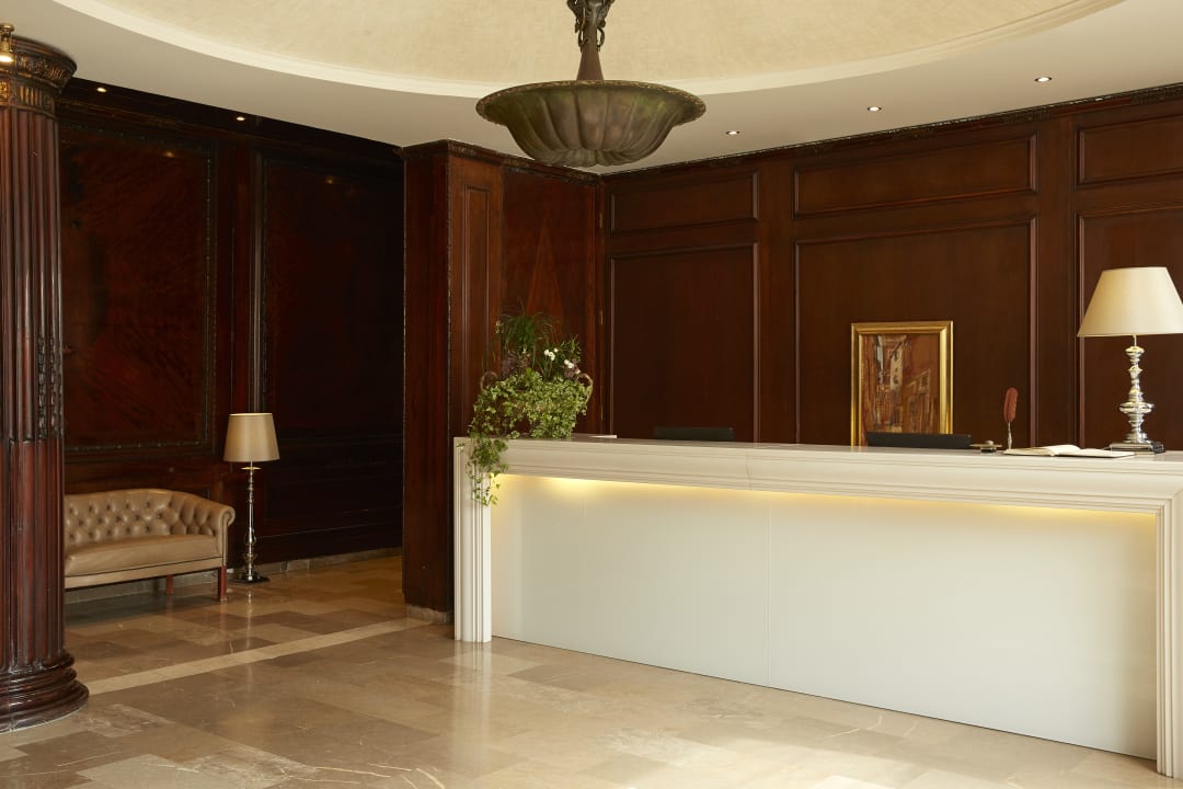 Lobby Mon Repos Palace - Adults only