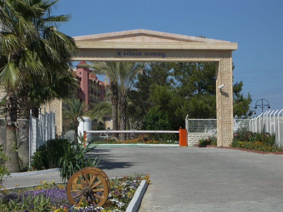 Eingang Süral Saray Süral Saray Hotel