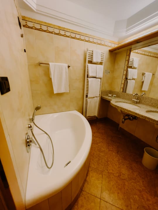 Zimmer Hotel Ideal Park