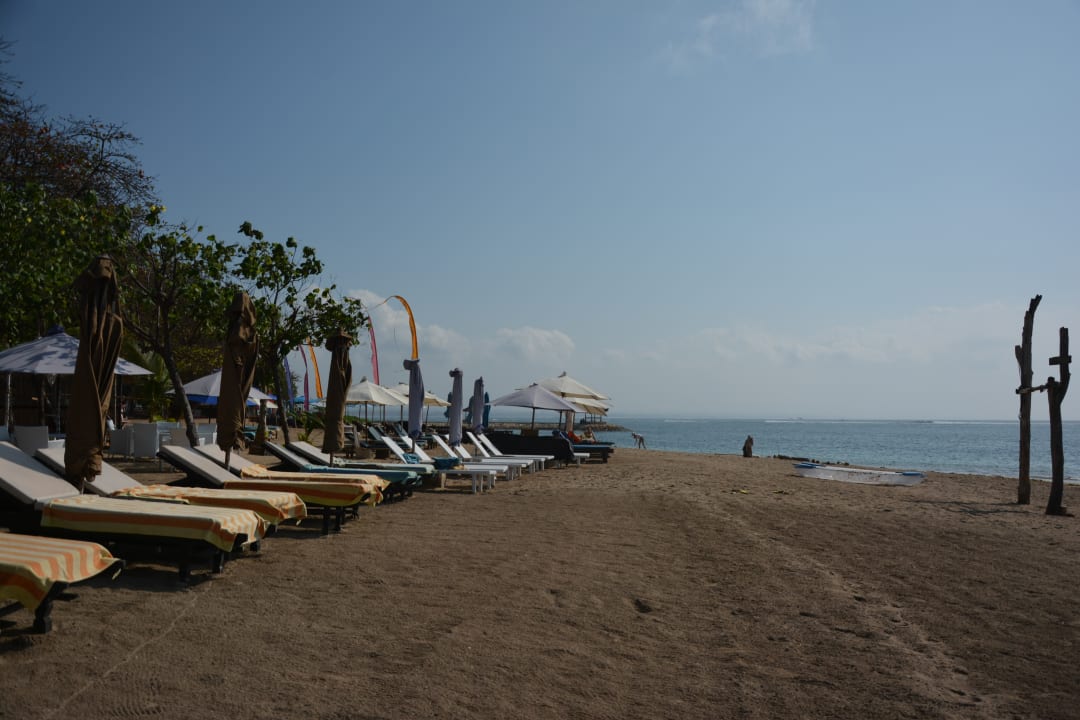 Strand Sanur Resort Watujimbar