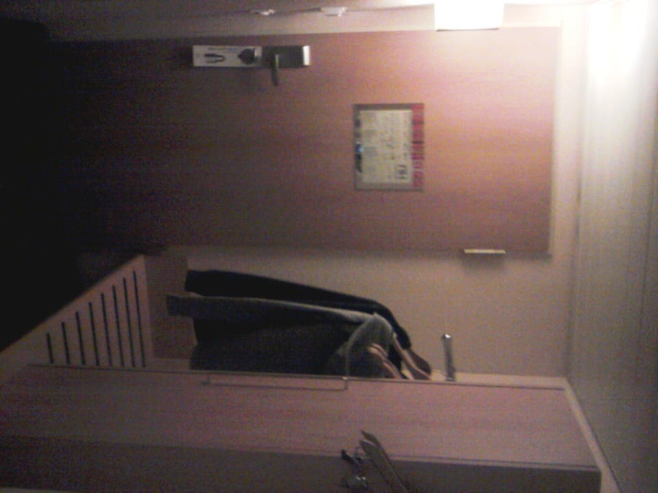 Gaderobe Hotel NH Leipzig Messe