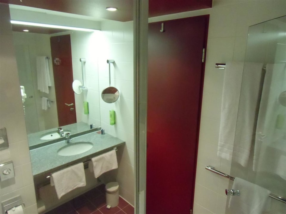 Bad Ramada by Wyndham Essen