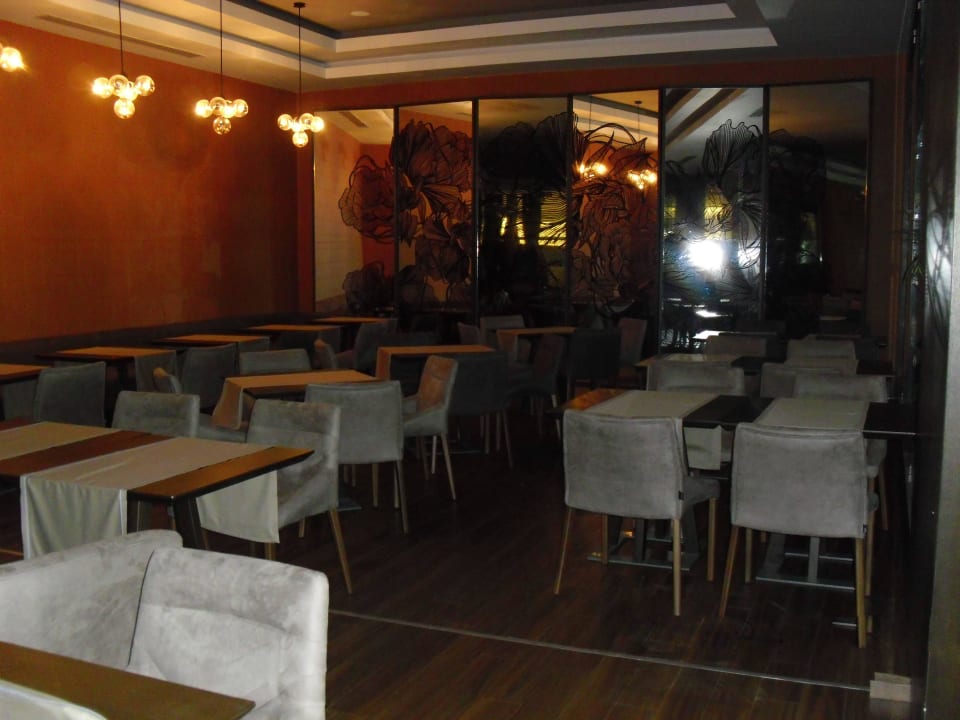 Hauptrestaurant Side Star Elegance