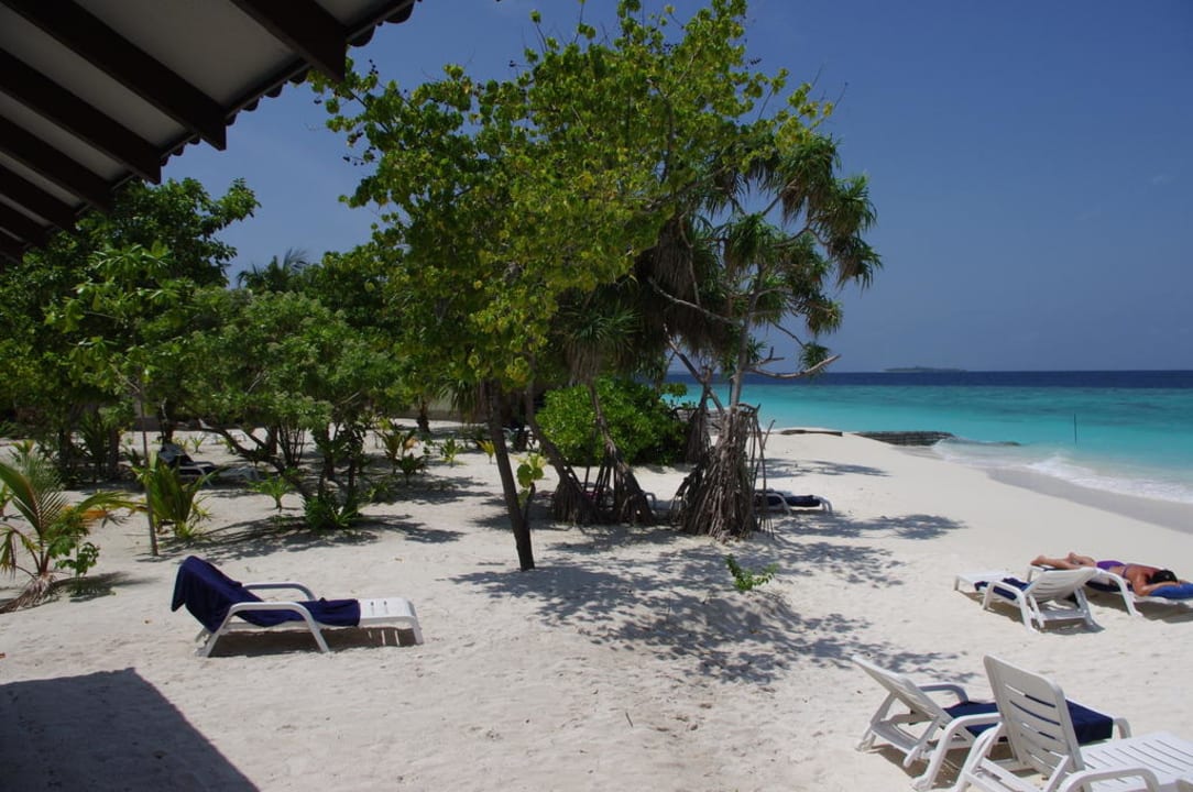 Ausblick aus unserem Bungalow Adaaran Select Meedhupparu Island Resort - Premium All Inclusive