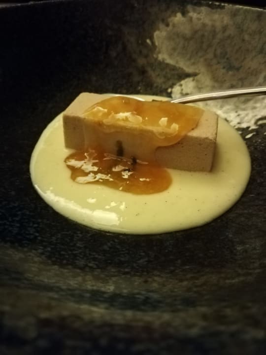 Gastro Retro Riverside Wellness Resort