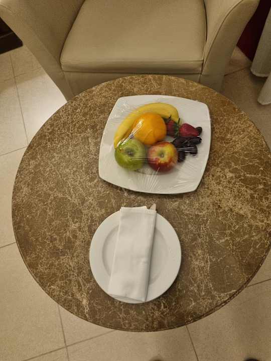 Zimmer Miramar Al Aqah Beach Resort