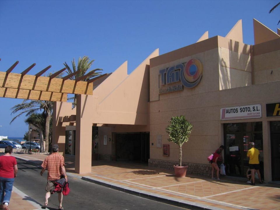 Eingang SBH Hotel Taro Beach