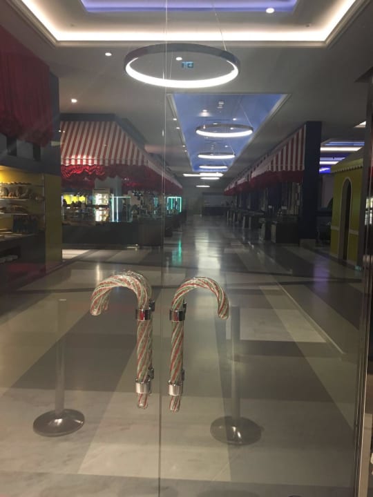 Elterneingang The Land of Legends Kingdom Hotel