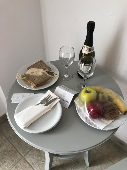 Zimmer Sandy Beach Resort