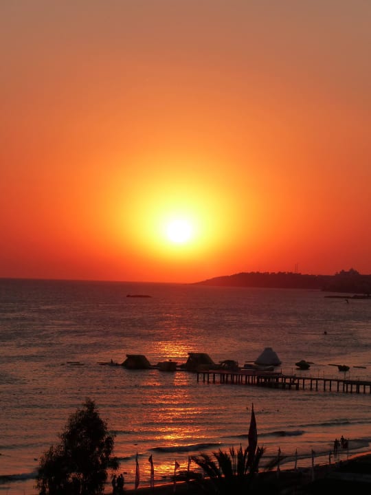 Sonnenuntergang vom Zimmer gesehen Top Hotel