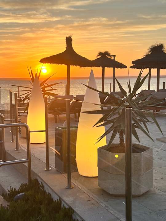 Außenansicht Universal Hotel Cabo Blanco - Adults Only