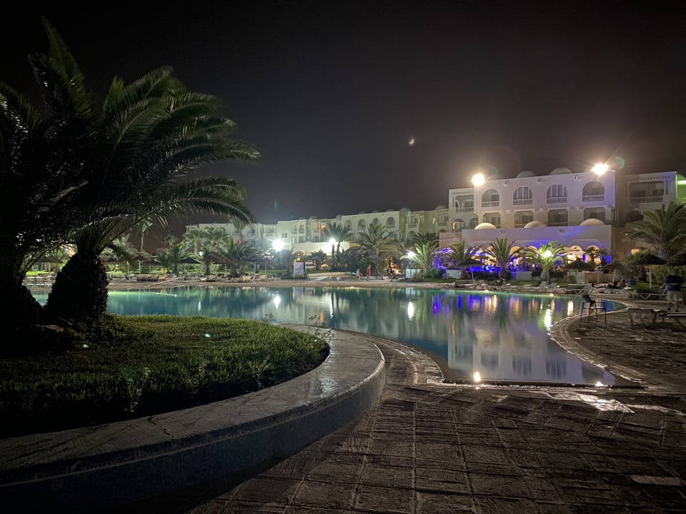 Pool Vincci Helios Beach