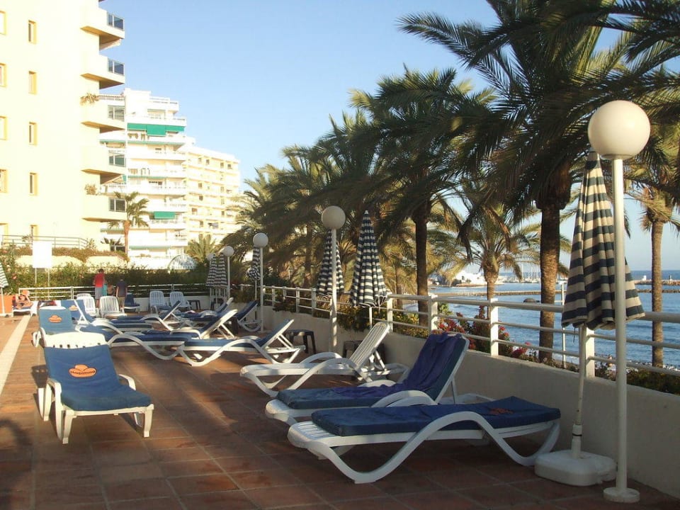 Poolterrasse der Hapimag-Anlage Marbella Hapimag Resort Marbella