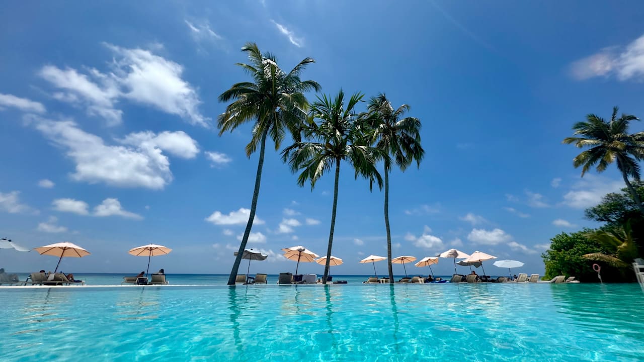 Pool Ifuru Island Maldives