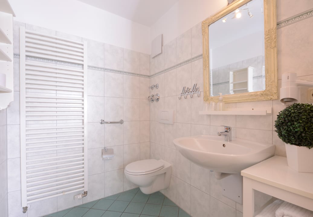 Zimmer Hotelanlage Tarnewitzer Hof