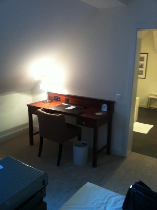 Schreibtisch Hotel Brandenburger Tor Potsdam