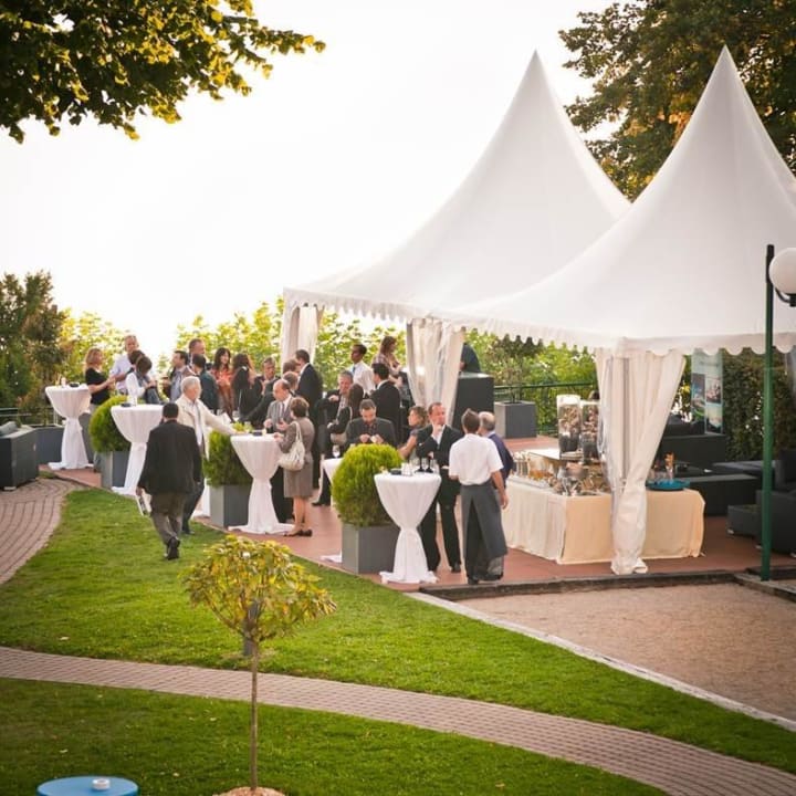 Banquet dans le parc Hotel du Léman - Centre de séminaires