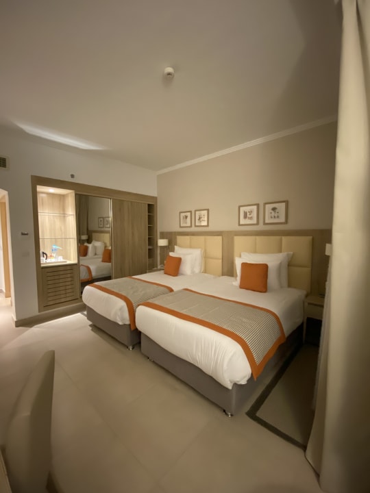 Zimmer JAZ Elite Casa del Mar Beach