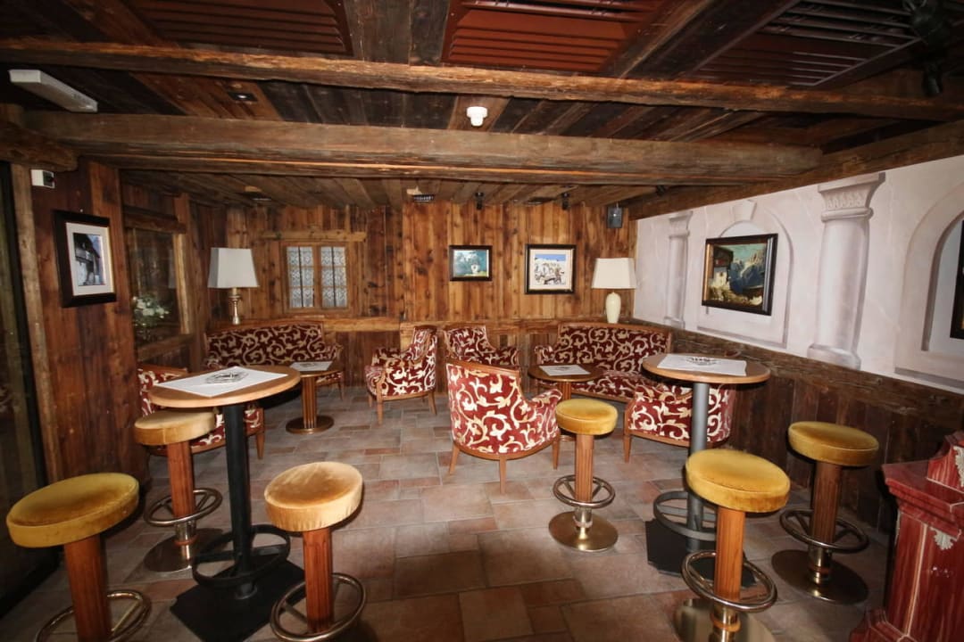 Inneneinrichtung Hotel Sassongher