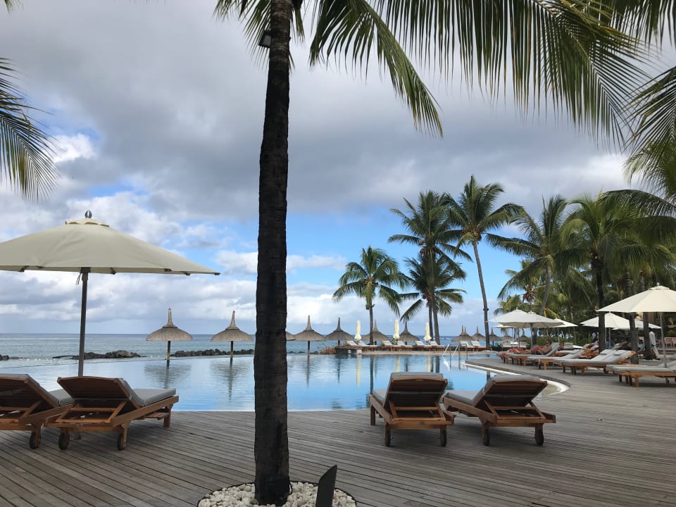 Ausblick Sands Suites Resort & Spa