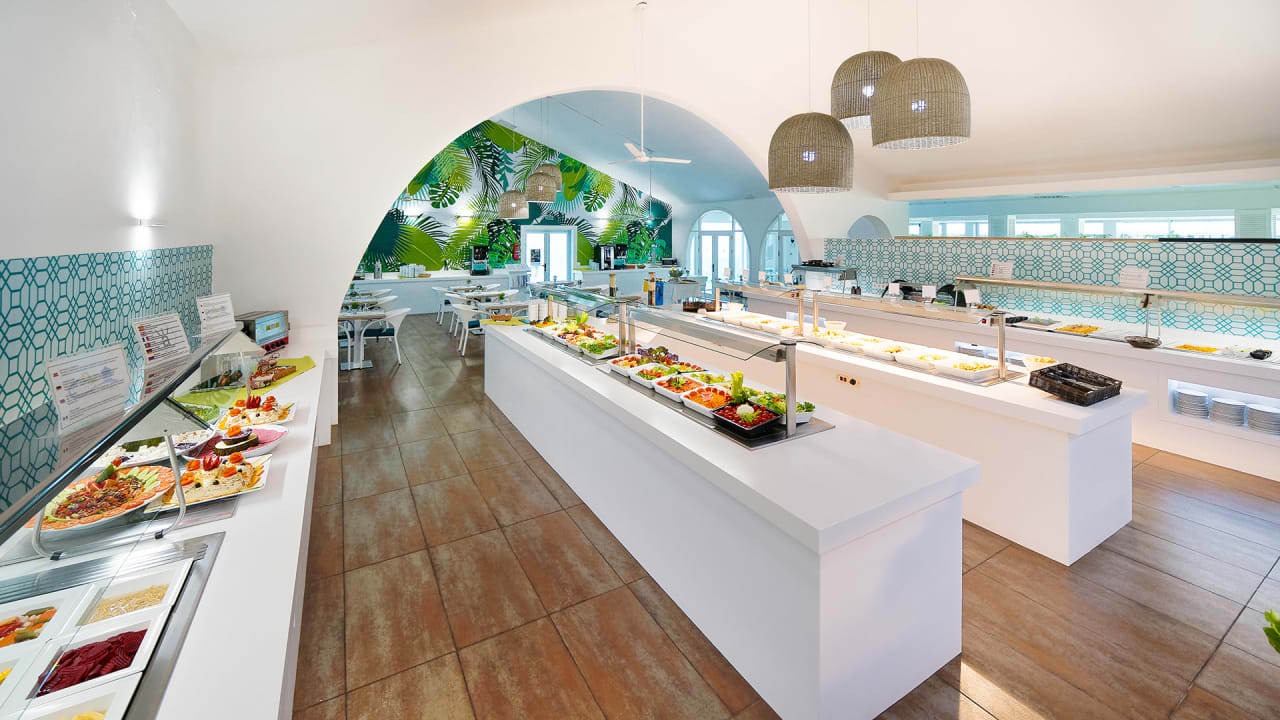 Gastro Canary Garden Club